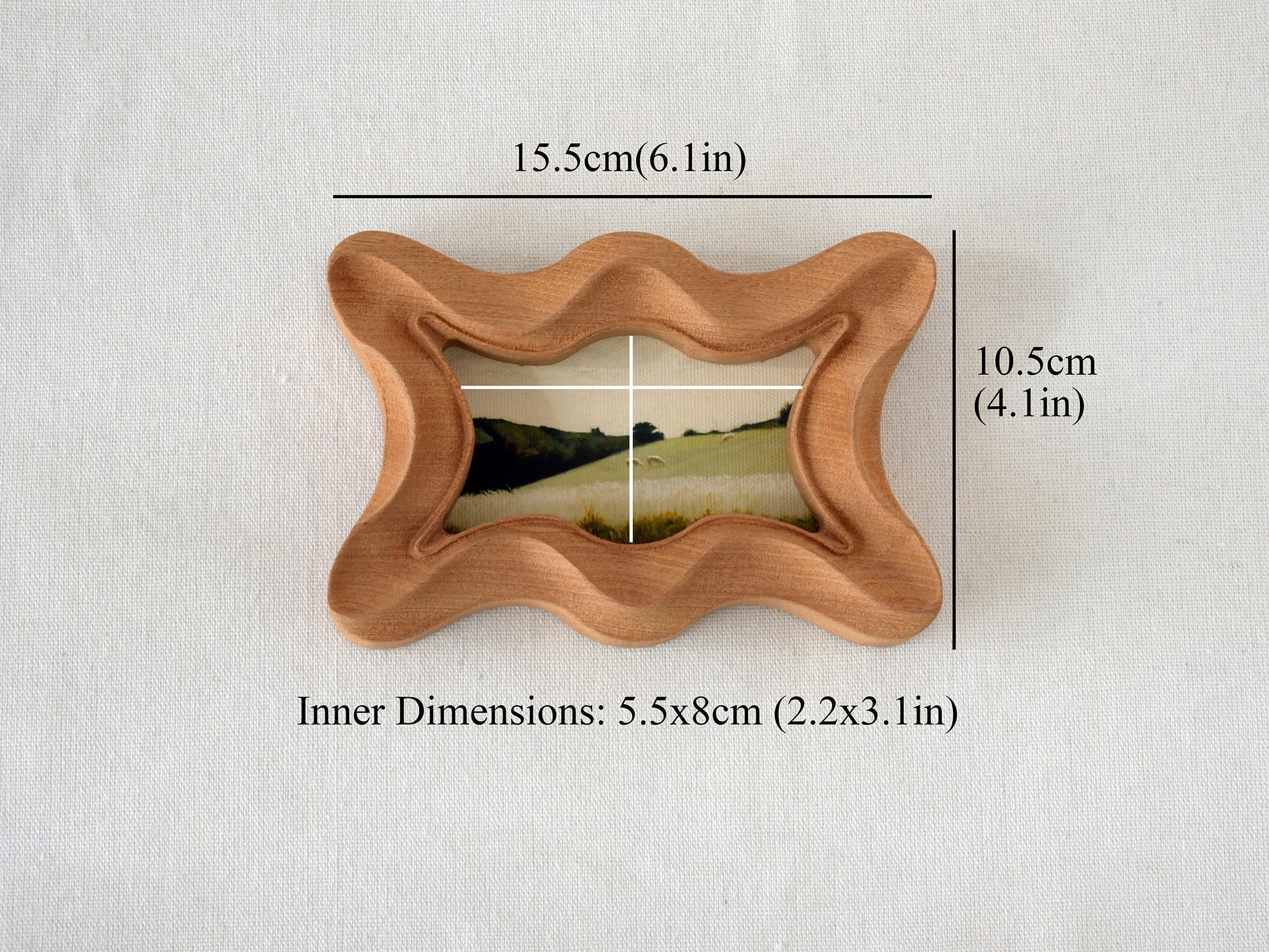 Dimensions for the wave frame: 15.5x10.5cm outer size, with a 5.5x8cm inner window for landscape artwork.