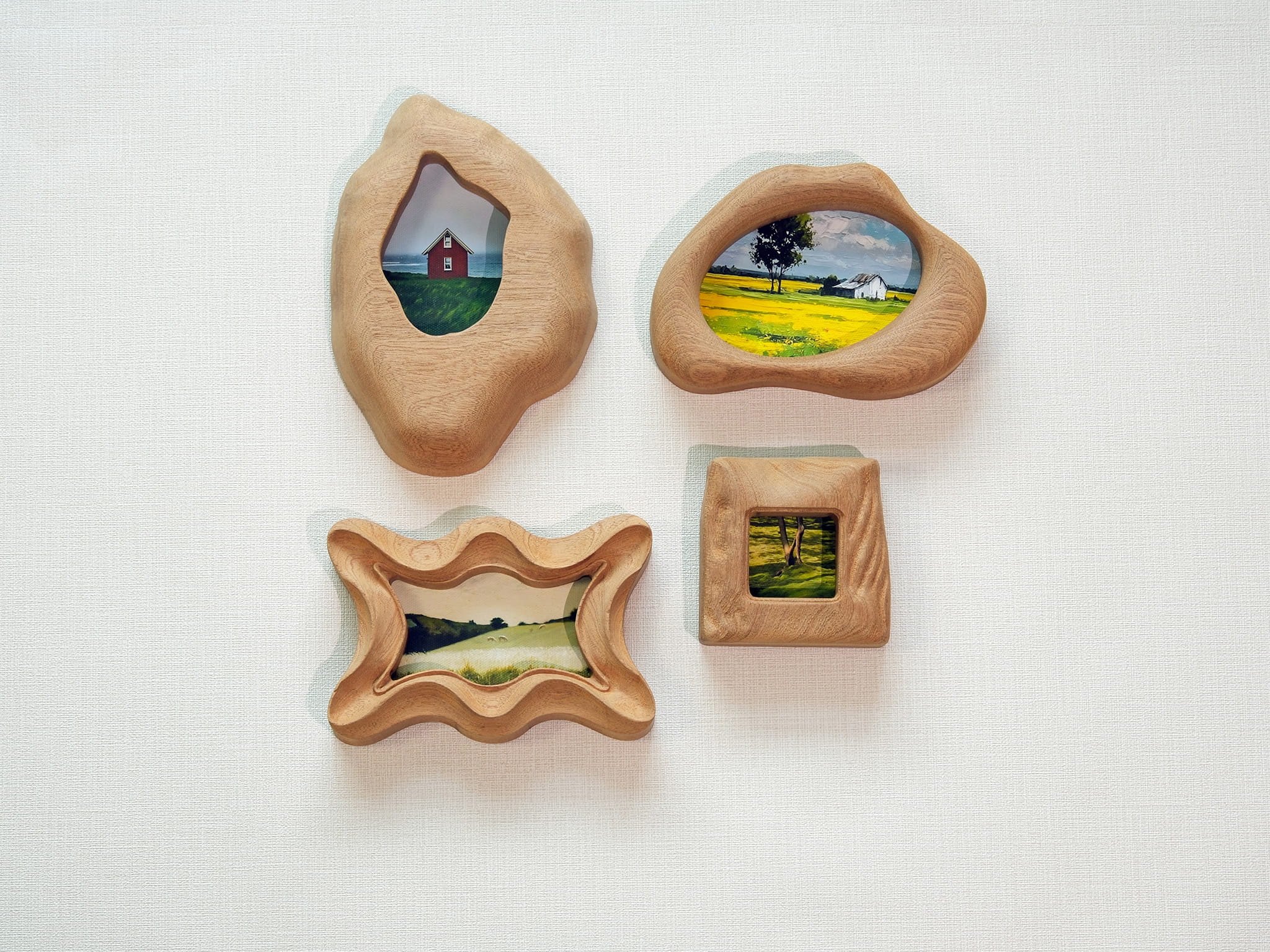 Handmade Solid Sapele Wood Wall Hanging Picture Frame Set with Artwork