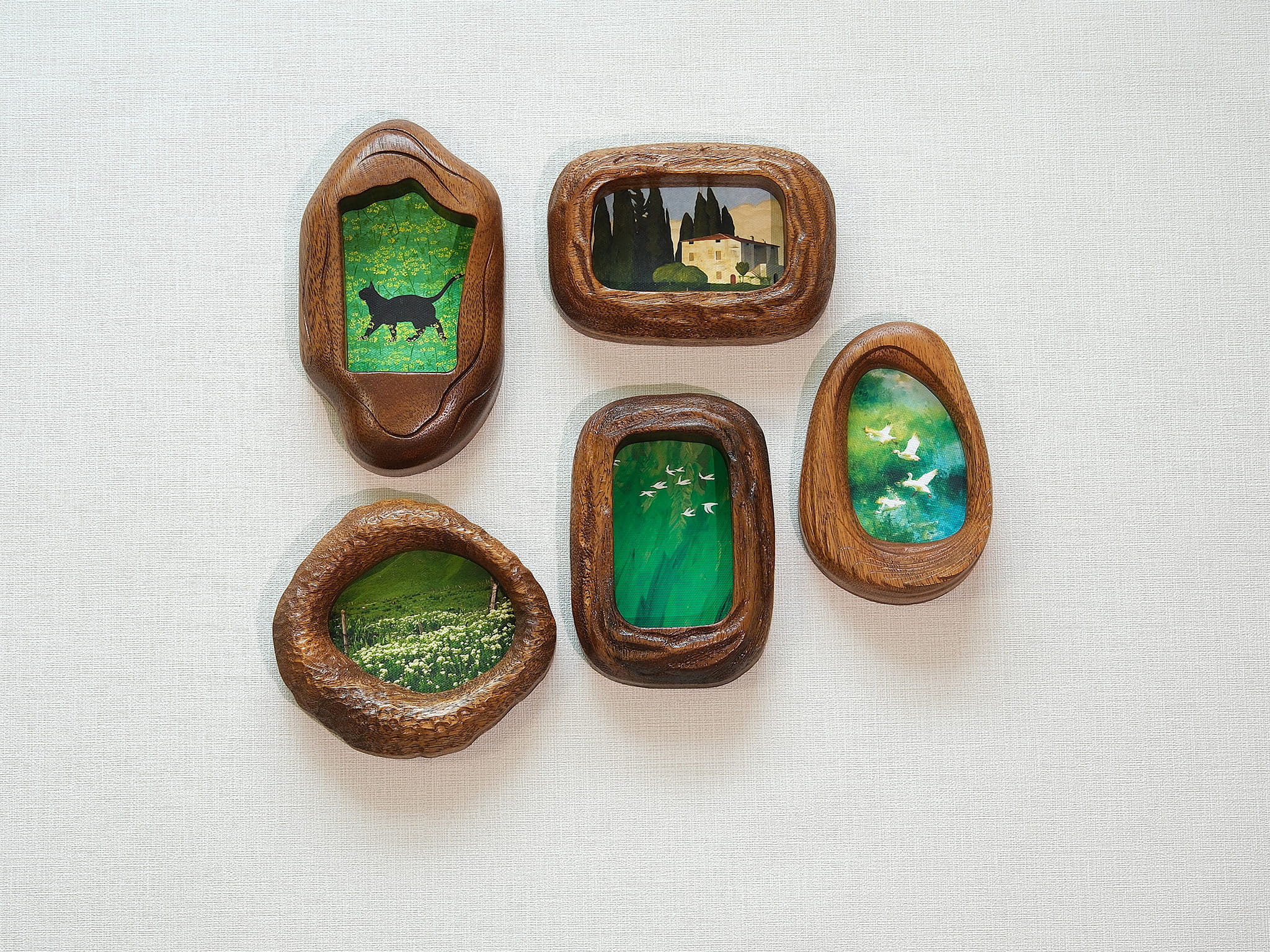 Handmade Solid Walnut Wood Wall Hanging Picture Frame Set with Artwork