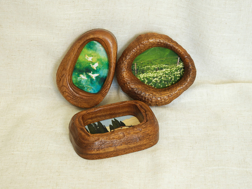 Handmade Solid Walnut Wood Wall Hanging Picture Frame Set with Artwork