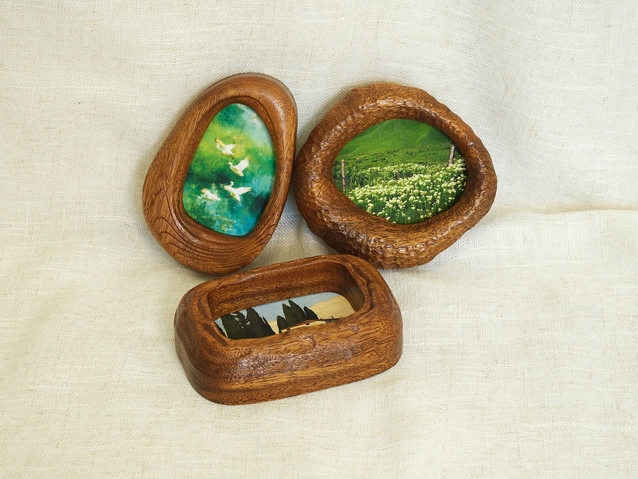Handmade Solid Walnut Wood Wall Hanging Picture Frame Set with Artwork