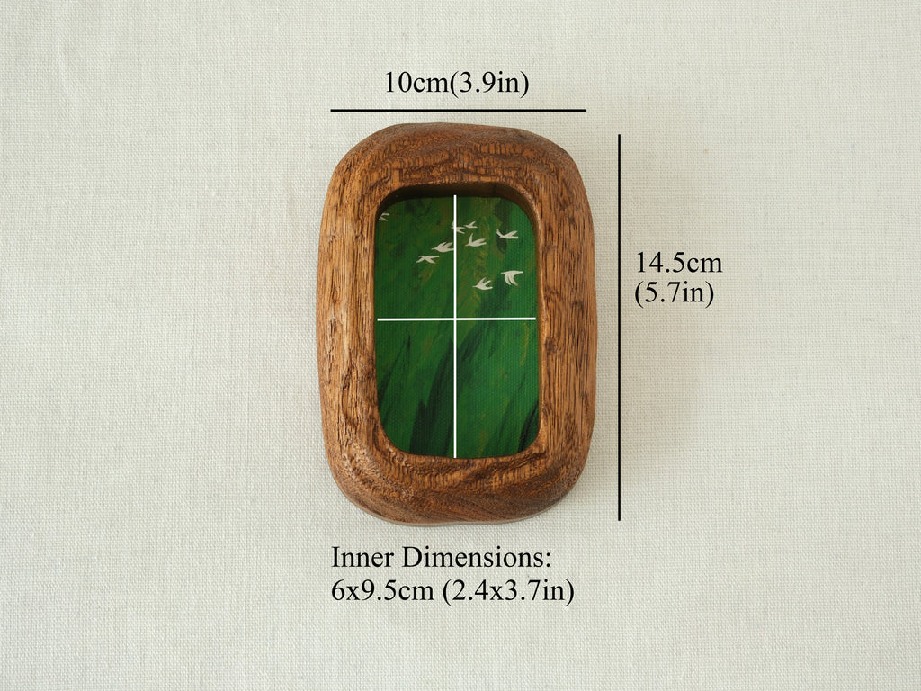 Size chart of the Rounded Rectangle solid wood frame, indicating external dimensions of 14.5x10cm (5.7x3.9in) and inner artwork dimensions of 6x9.5cm (2.4x3.7in).