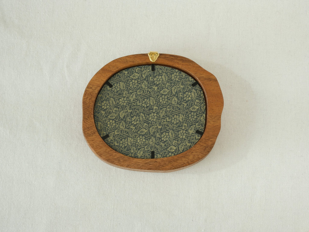 Rear view of the Fomjia wood frame showing the high-quality floral fabric backing, secure metal fasteners, and built-in hanging hardware.